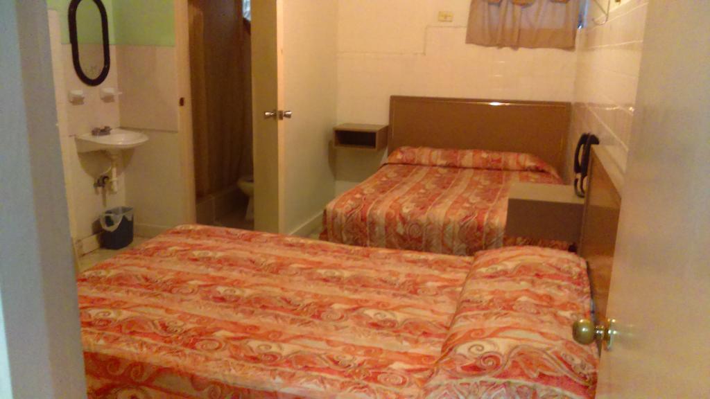 מטמורוס Hotel Bilbao מראה חיצוני תמונה